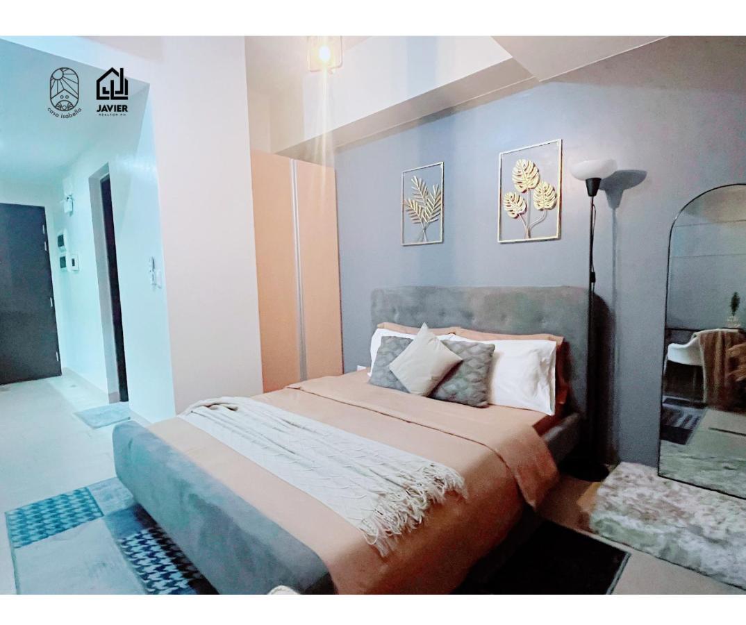 Aparthotel Eastwood Penthouse Studio With View, Netflix And Fast Wi-fi